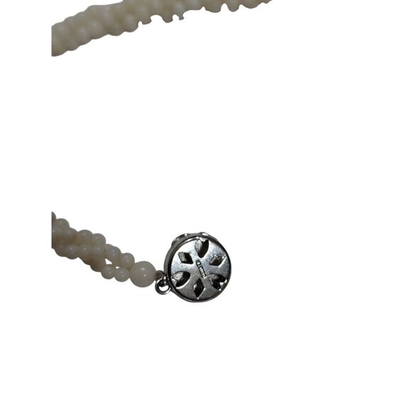 Vtg Black & White Twisted Torsade Glass Beaded Necklace Floral Box Clasp 22" - Picture 5 of 9